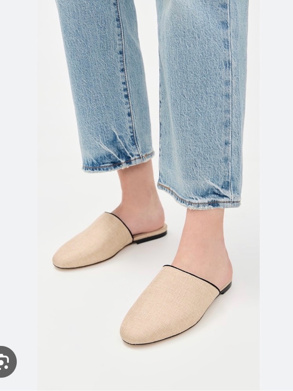 Larroude Venice Flat Mule In Beige Raffia & Leather Black Trim Size 8 / 6.5 NIB